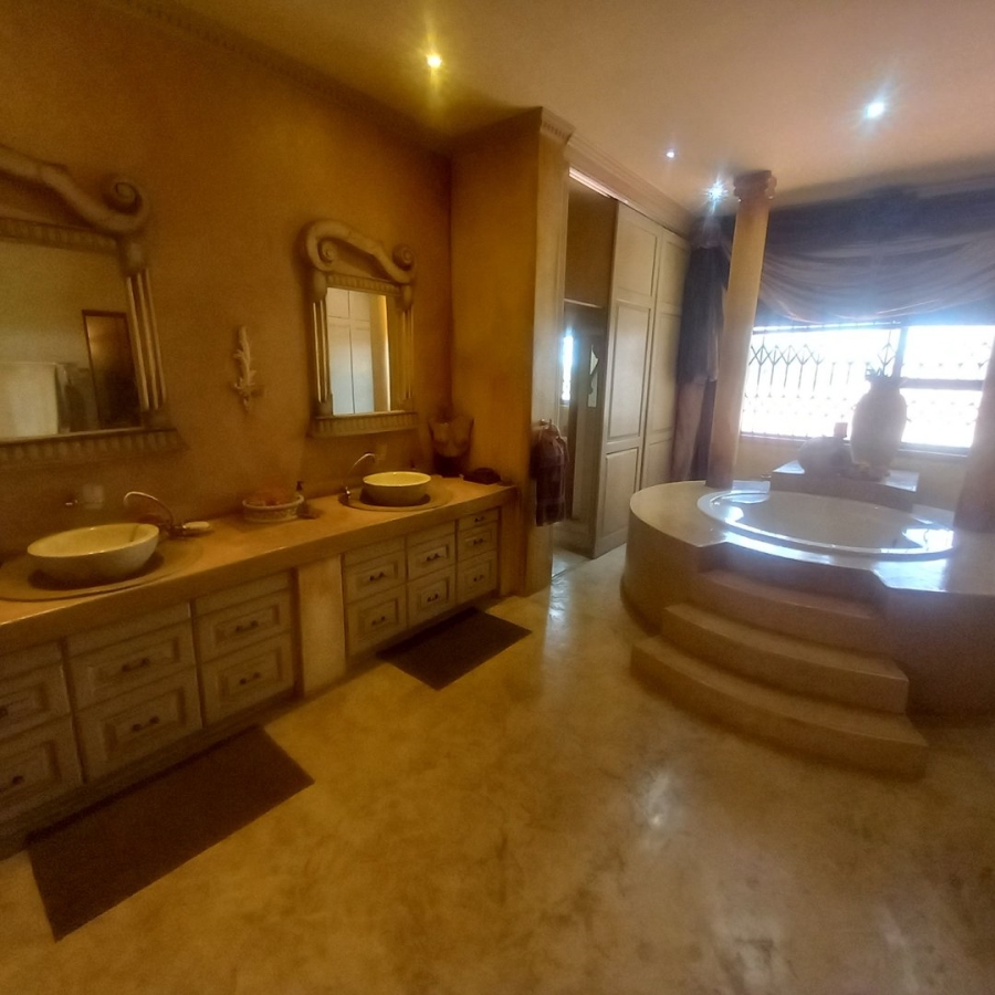 4 Bedroom Property for Sale in Vaalpark Free State